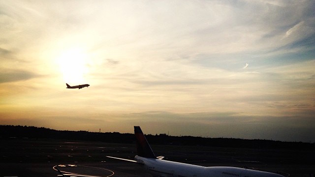 BLOG:  ~私が飛行機が嫌いな10個位の理由~