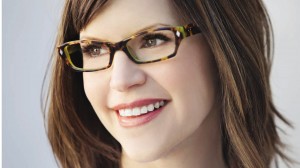 lisa-loeb-4f3aa8e72cbce